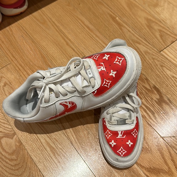 Custom painted Air Force ones - Picture 5 of 7